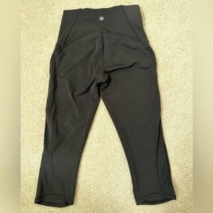 Black Cropped Lululemon Leggings - Size 4